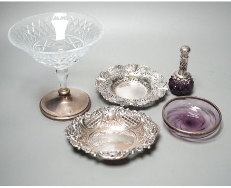 Two pierced silver trinket dishes, a late Victorian silver mounted amethyst glass dish, a similar scent flask and a silver mo