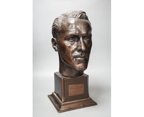 Teddy Palmer bronze bust, 'The Withyshaw Wonder', 1948. 42cm