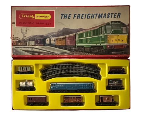 Hornby Triang Freightmaster set No. RS51, generally excellent in good plus box (good lid with corner splits), with BR two-ton