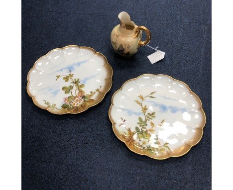 EARLY 20TH CENTURY ROYAL WORCESTER FLORAL PAINTED JUG, 13cm high, along with a pair of 19th century circular dessert plates