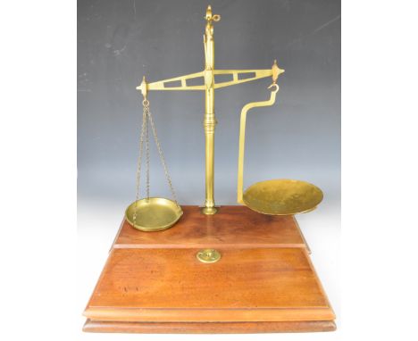 Bartlett Bristol brass banker's or similar weighing scales, on wooden base, height 60cm