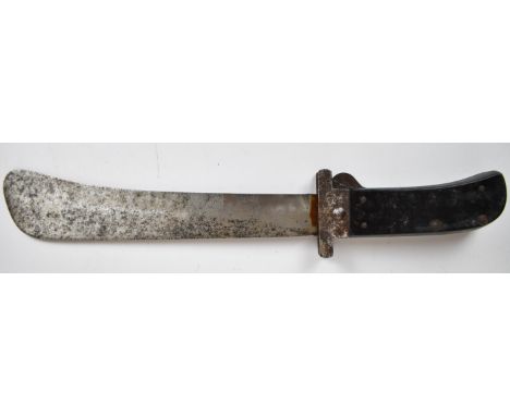 American WW2 era folding survival knife / bolo / machete with 25cm blade, 'Camilus' just legible to blade.&nbsp;PLEASE NOTE A