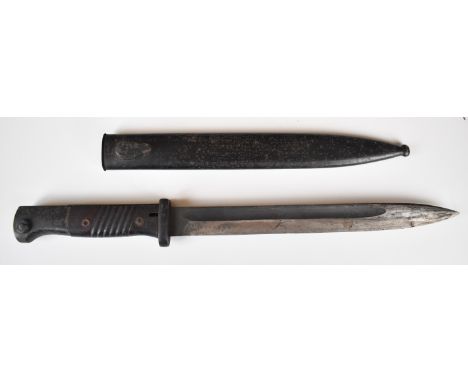 German 84/93 pattern Mauser bayonet with 44CRS &amp; 368c to ricasso, a 25cm fullered blade and scabbard with matching serial