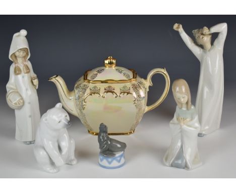 Five Lladro figures and Sadler cube teapot, tallest 19cm