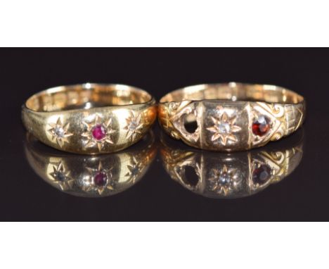 Edwardian 18ct gold ring set with a ruby and diamonds, Chester 1909 (size P) and another 18ct gold ring (size T), 5.4g&nbsp;