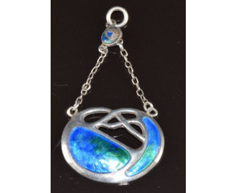 Charles Horner pendant set with blue and green enamel, Chester 1909, 5.2cm&nbsp;