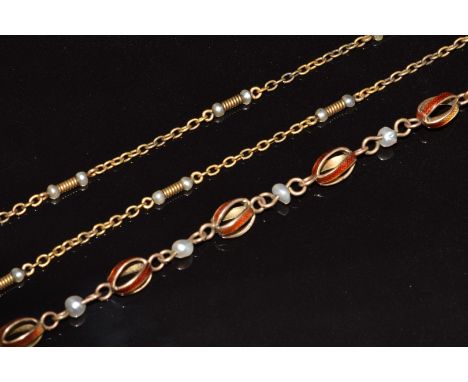 A 9ct gold bracelet made up of alternating cage links set with red enamel and seed pearls (5.2g, 22cm, damaged) together with