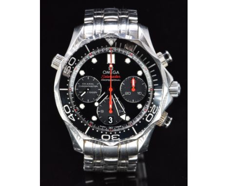 Omega Seamaster Professional gentleman's automatic chronograph wristwatch ref. 212.30.42.50.01.001 with date aperture, lumino