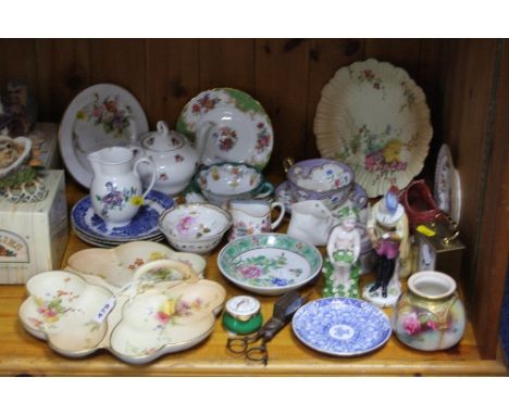 A GROUP OF CERAMICS AND SUNDRIES, to include Royal Worcester, Wedgwood, Continental porcelain figures, etc