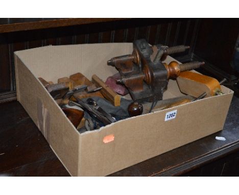 A BOX OF VINTAGE HAND TOOLS, to include Record No 04 planer, various other planers, two Marples chisels, etc