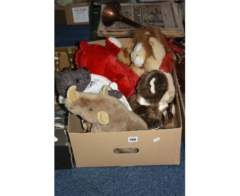 A QUANTITY OF MODERN MERRYTHOUGHT COLLECTORS BEARS AND ANIMALS (6)