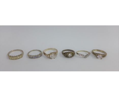 Six silver gemset rings (6) 