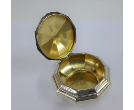 Continental silver gilt decagon shaped snuff box, with hinged lid, unmarked,  8cm 