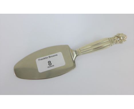 Georg Jensen silver cake slice, stamped Sterling Denmark and with Georg Jensen mark. 16cm long 
