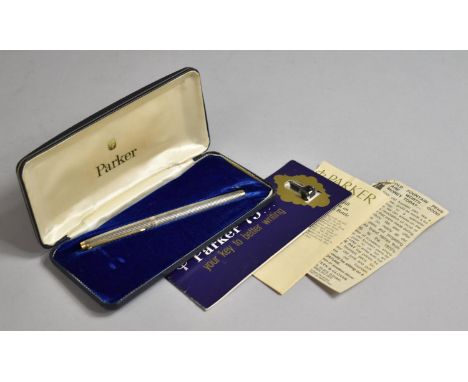 A Cased Vintage Parker Pen with 14ct gold Nib 