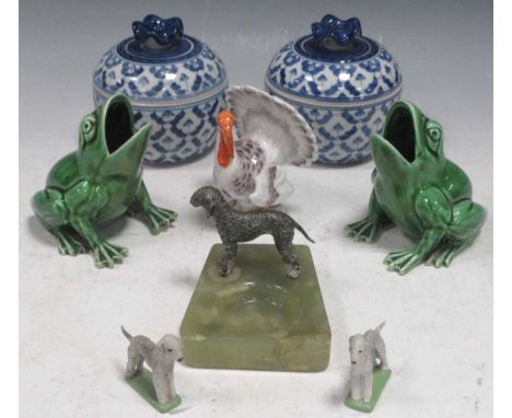 A Meissen model of a turkey, together with a pair of Majolica green glazed frogs, two modern blue and white Chinese circular 