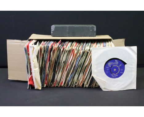 Vinyl - Over 100 mainly 1960s rock, pop &amp; psych 7" singles to include The Who x 11, Yardbirds x 2, The Pink Floyd x 2, De