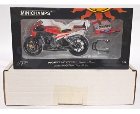 Minichamps 122110046 1/12 scale - "Valentino Rossi" Ducati Desmosedici GP11 - Ducati MotoGP Team 2011. Conditions generally a