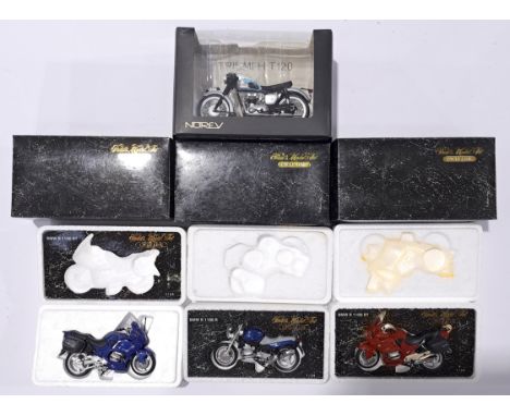 Minichamps and similar a mixed Motorbike group to include Minichamps BMW R 1100R and others. Conditions generally appear Exce