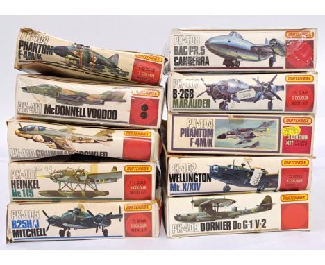 Matchbox a mixed boxed group of 1/72 scale tanks to include PK-402 Wellington Mk.X/XIV, PK-404 Phantom F-4M/K and others. Not