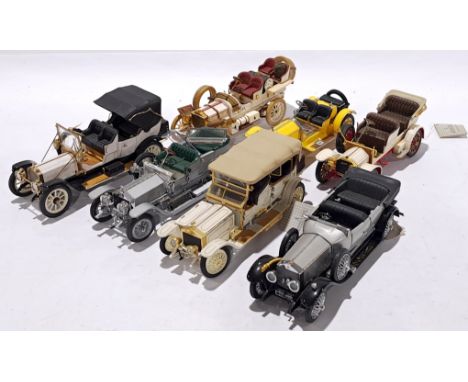 Franklin Mint a mixed group of smaller scale Cars with no boxes. Not checked for completion or correctness. (Some may have be