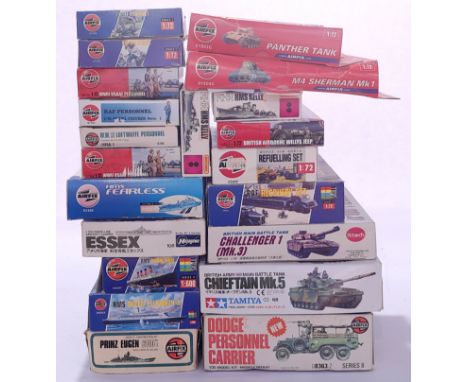 Airfix, Hasegawa and similar, a mixed boxed group of 1/72 and similar scale Boats, Tanks and figures to include Airfix #06203