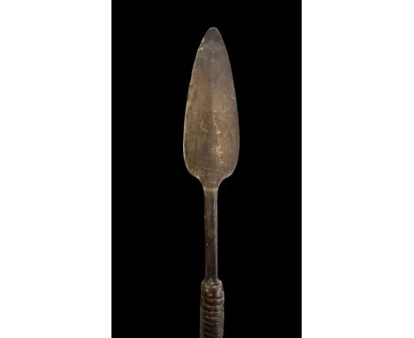 Lightweight Assegai throwing spear, small arrow head Spear head, long thin wooden shaft that narrows to end with bound grip t