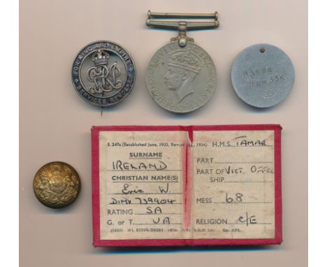 Small selection of Militaria to include; First World War British silver War badge, ‘For King and Empire – Services Rendered’.