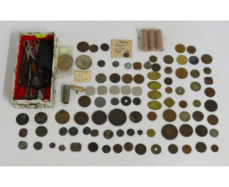 A selection of mostly antique coinage including Indian, Roman, a Leopold I 1672, George VI 1652-1952 South African crown, a s