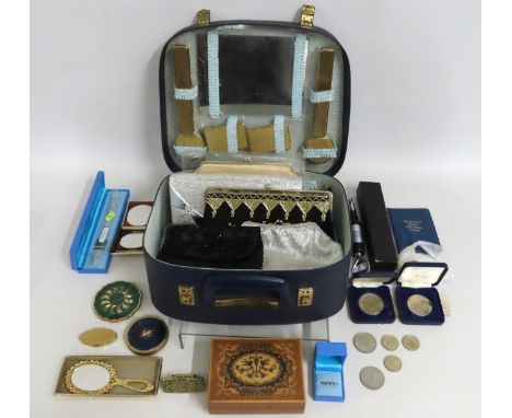 A vanity case & contents twinned with coins, crowns, compacts including Stratton, evening bags & other items