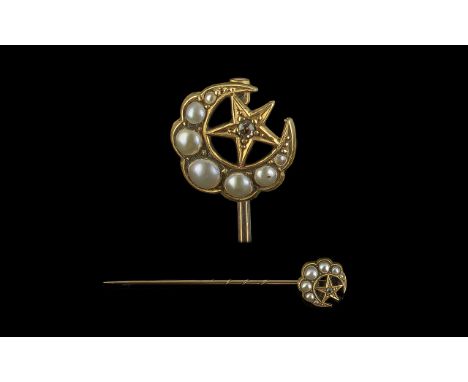 Victorian Period 1837 - 1901 Attractive 18ct Gold Crescent Moon and Star - Stick Pin, With Original Display Box. The Moon Set