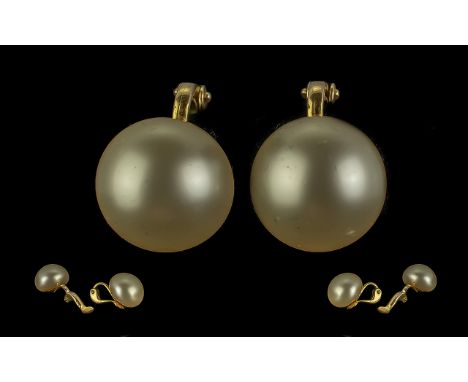 Ciro of Bond Street London and New York Ladies Pair of 9ct Gold and Pearl Set Earrings. c.1960's. The Large Pearls of Lustre 