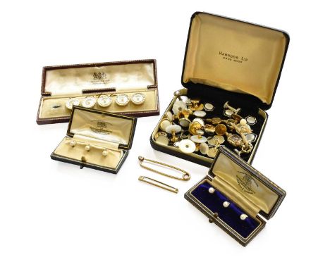 A Quantity of Jewellery Including, a part set of mother-of-pearl and seed pearl buttons, cased; a 9 carat gold bar brooch; a 