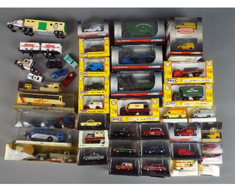 Brekina, Wiking, Hornby, Corgi Trackside and others - In excess of 40 predominantly boxed diecast and plastic vehicles in sev