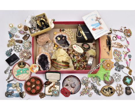 A BOX OF ASSORTED ITEMS, to include a cased set of six rose gold coloured pink glass dress studs with fittings, a white metal