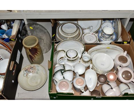 FOUR BOXES AND LOOSE PART DINNER AND TEA SETS, ETC, including a Crown Staffordshire Tunis part dinner service, a Studio Potte