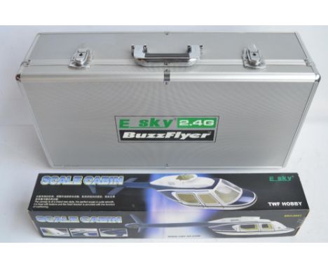 E Sky 2.4G Buzzflyer Honerbee 2 radio controlled helicopter (L51cm) in metal flight case with accessories and transmitter in 
