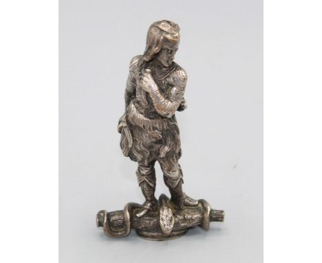 19th century silver plated figural dagger hilt in the form of a Native American Indian, 10.5cm high. 