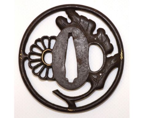 Japanese Sukashi Kiku iron tsuba, Edo period (C17th) Mumei with Chrysanthemum and leaf design. (dia.6.5cm) 