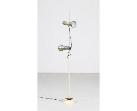 Floor lamp. Lacquered metal. Cm 35,00 x 162,00 x 22,00. Floor lamp in lacquered metal and chrome metal, 70s.