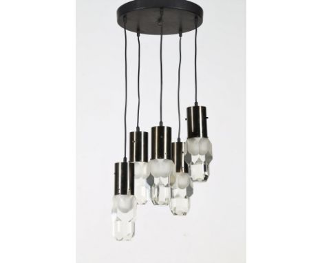ITALIAN MANUFACTURE Ceiling lamp. Metal and plexiglass. Cm 35,00 x 85,00 x 35,00. Five lights chandelier, metal frame and ple