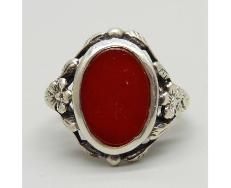 A silver and cornelian ring, P 