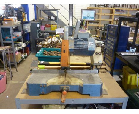 DeWalt heavy duty 1.5kw 2800 chop saw. Not available for in-house P&amp;P 