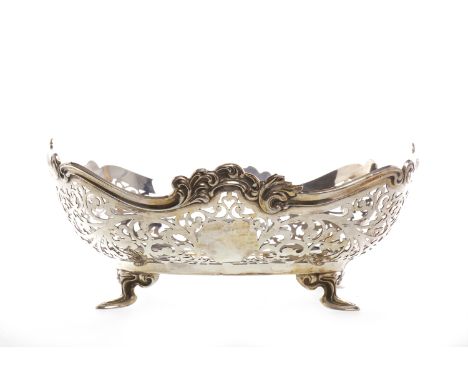 GEORGE V SCOTTISH SILVER BASKETmaker R & W Sorley, Glasgow 1937, of rectangular form with pierced decoration, on four feet, 2