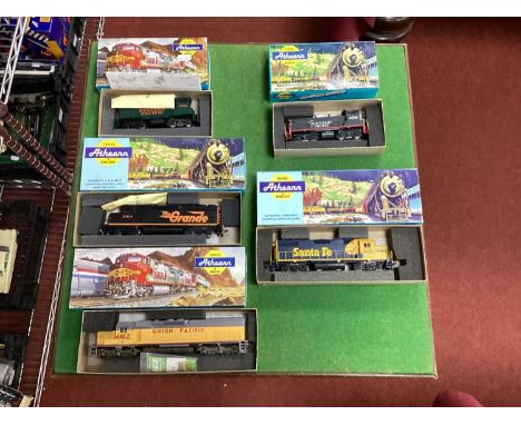 Five Athearn "HO" Gauge U.S.A Outline Boxed Diesel Locomotives, comprising, Ref No. 3906 "Southern Pacific" switcher, Ref No.