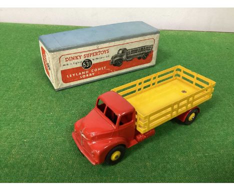 Dinky Supertoys No. 531 - Leyland Comet Lorry, red cab/yellow back/yellow wheels, overall very good, one chip noted to 'Grate