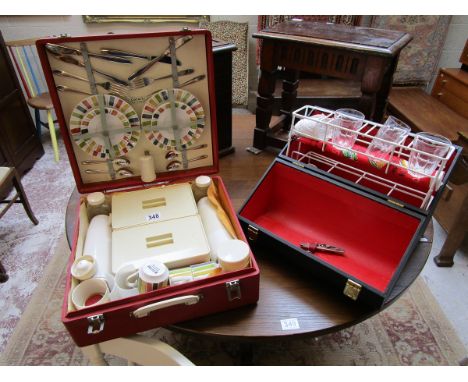 Vintage picnic hamper & traveling drinks cabinet