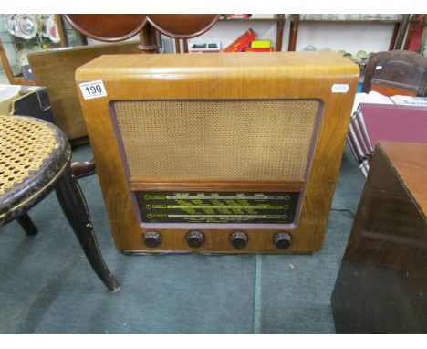 Vintage Westminster valve radio - Working