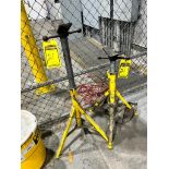(2) Sumner HD Jacks