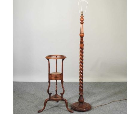 A Georgian style wash stand, together with a spirally turned standard lamp (2)